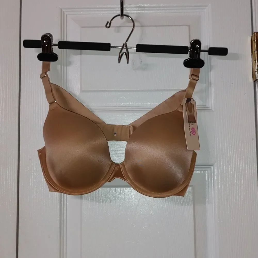 Secret Treasures Light Lined Bra with Bonded Back Sz 34C NWT